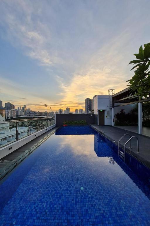 Aqueen Prestige Hotel Lavender Singapore Exteriör bild