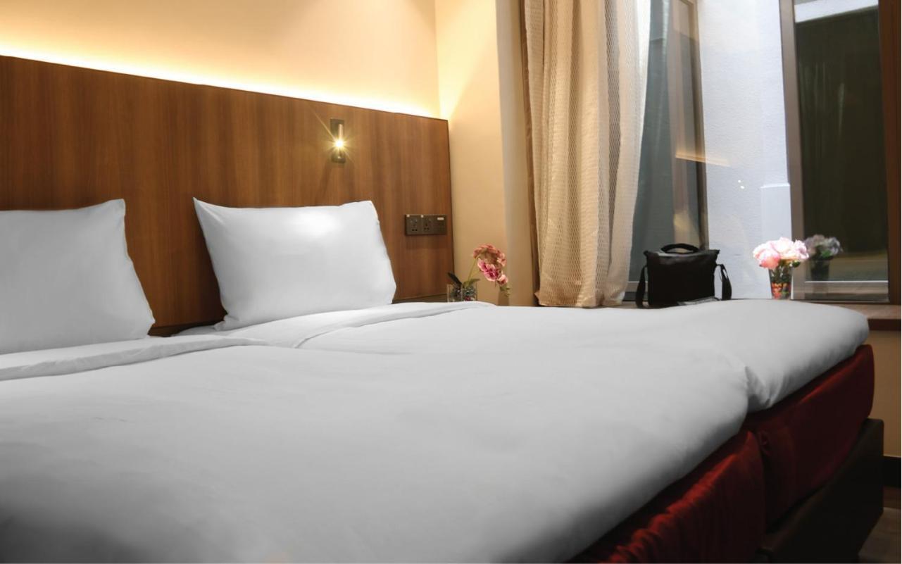 Aqueen Prestige Hotel Lavender Singapore Exteriör bild